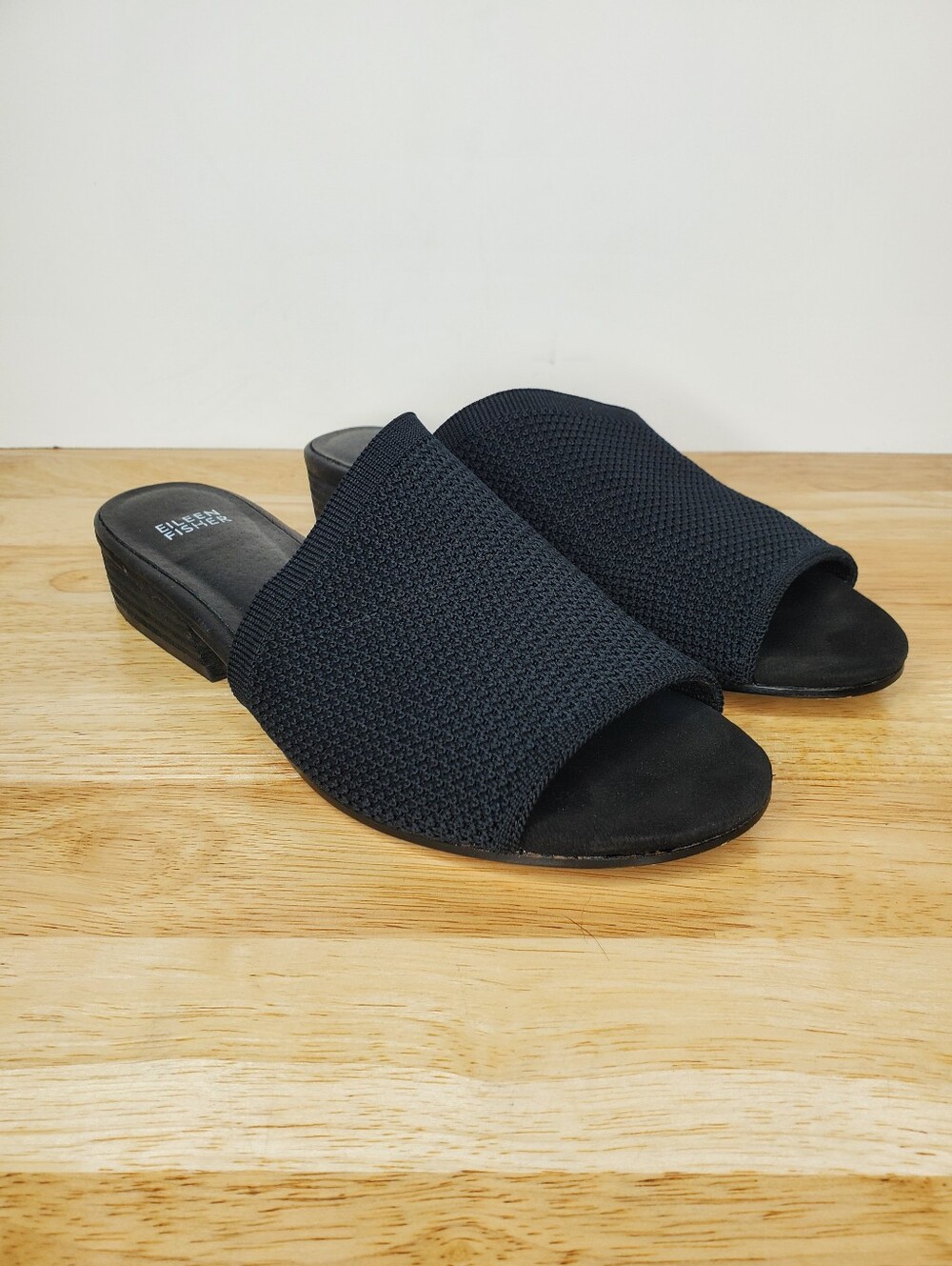 Eileen Fisher Noko Sandals Womens Size 9.5 Black